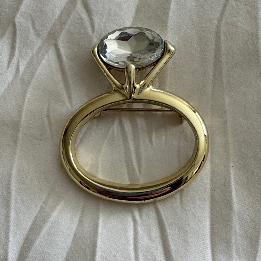 Vintage “Diamond Ring” pin 2”x2”.